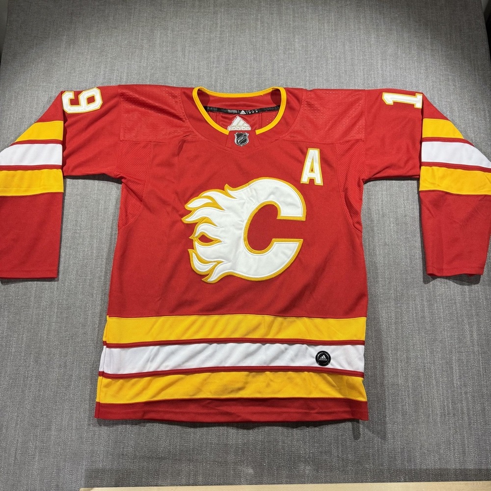 Calgary Flames Jersey Mens 46 Red NHL Hockey Matthew Tkachuk 19 Adidas Alternate